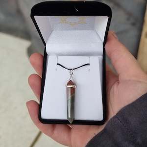Crystal Point Pendants: Jasper silver point pendant