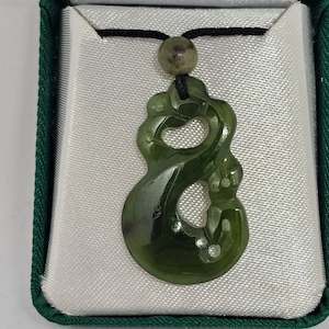 Mothers Day Range: Manaia Greenstone Pendant 3cm