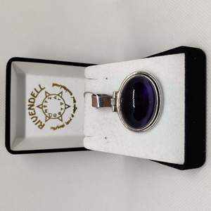 Sterling Silver Jewellery: Wide Oval Amethyst 925 Sterling Silver Pendant