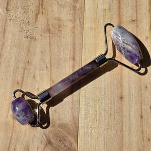 Crystal Face Rollers: Amethyst Crystal Face Roller