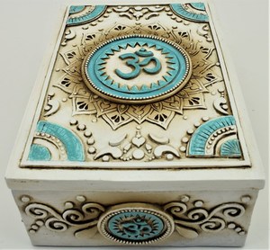 Ivory Om Box RivendellWorld