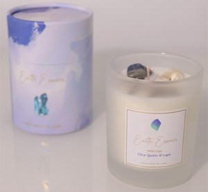 Crystal Soy Wax Candle, White Sage, Clear Quartz and Lapis Lazuli RivendellWorld