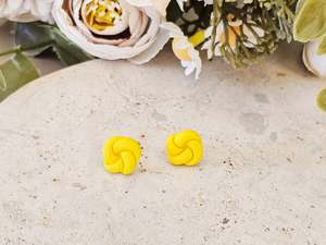 Daily Colour Bright Yellow Studs