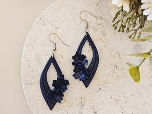 Hooks: Daily Colour Navy Blue Floral Earrings