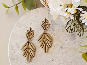 Stud Back: Daily Colour Tan Arch Earrings