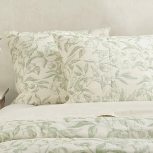 Bedroom: Verdun Euro Set