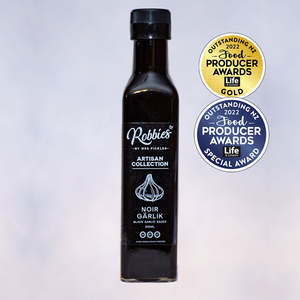 Frontpage: Artisan Collection - Noir Gärlik - Black Garlic Sauce Gluten Free 250ml