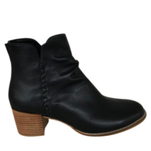 Ankle Boots: MILLIE
