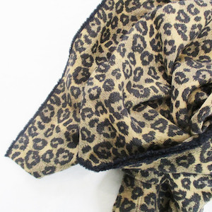 Products: Amur Throw robyn-buis