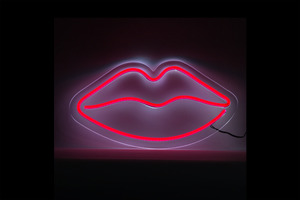 Gift Ideas: Hot Lips