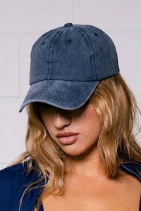 Frontpage: Signature Cap