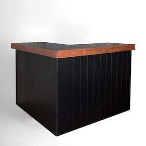 Black Grooved Corner Bar - rollercoaster