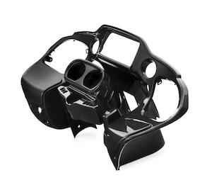 Paint Bodywork: Color-Matched Road Glide Inner Fairing