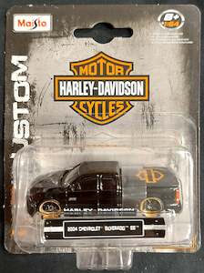 H D Models: Maisto 2004 Chevrolet Silverado ss