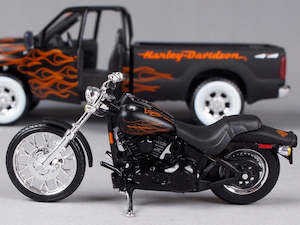 H D Models: Harley-Davidson Ford F350 pickup with Night Train