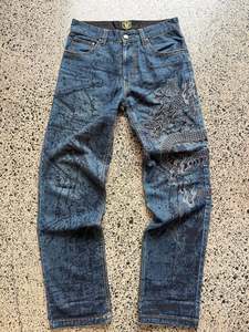 Japanese Dragon Embroidered Jeans - 32W x 32L