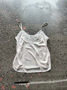 Womens Wear: Baby Pink Lacey Cami - M