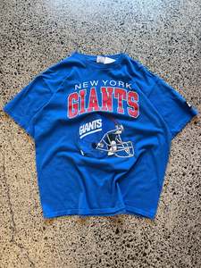 Hottest Items Right Now: 90's New York Giants NFL T-Shirt - XL