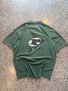 90's Red Sand Surf Graphic T-Shirt - XL