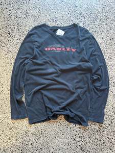 Xl: Oakley Long-Sleeve Black T-Shirt - XL