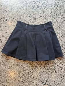 Mini Skirts: Pleated Black Mini Skirt - S