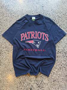 Tees: New England Patriots NFL Tee - L