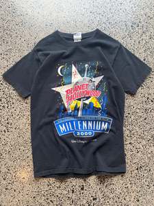 M: 2000's Planet Hollywood 'Millennium' Tee - M