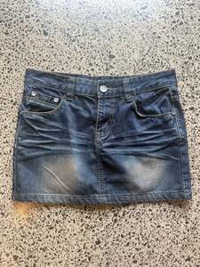 Mini Skirts: Dark Blue Mini Skirt with Fad Detailing - M