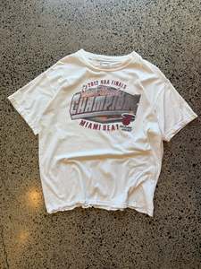 Tees: Miami Heat NBA Champs Graphic Tee - L