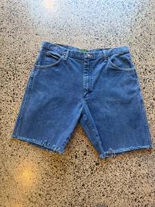 Jorts: Wrangler Denim Jorts - 36W (XL)