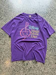 Disney Tee: 90's Disney 'Magic Music Days' Graphic T-Shirt - L