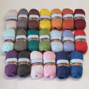Glenorchy 8 Ply DK Yarn