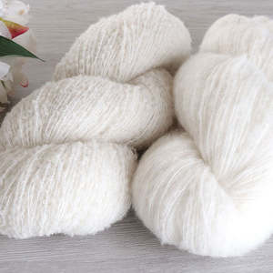 Ashford Merino Bouclé Yarn