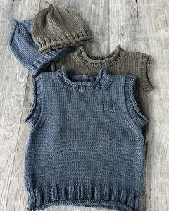 Rudy Rolled Edge Vest & Hat 8ply