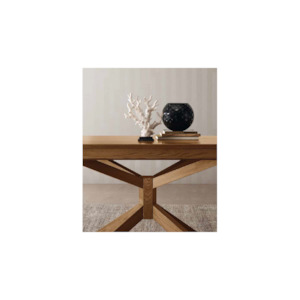 Products: MOTIVI dining table