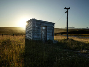 Products: Irishman Creek Roadmans Hut - Romer Gallery