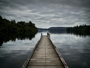 Lake Mapourika - Romer Gallery