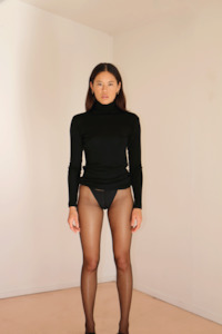 Loungewear Collection: SAMPLE Heidi skivvy - Ribbed Black