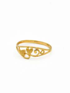 Rings 1: 22ct Gold Heart Ladies Ring
