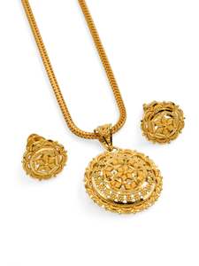 22ct Gold Filigree Pendant Set