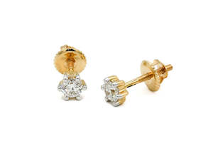 18ct Gold 0.67ct Diamond Stud Earrings