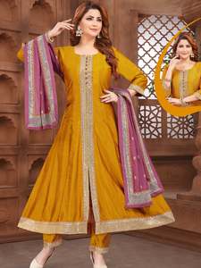 Alisha Flair Kamiz & Pant