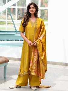 Eid Collection: Daniya Kamiz & Pant