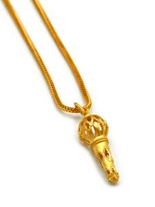 Pendants: 22ct Gold Gada Pendant