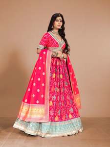 Lehengas: Twisha Lehenga Choli