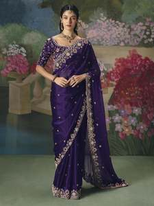 Priya Saree