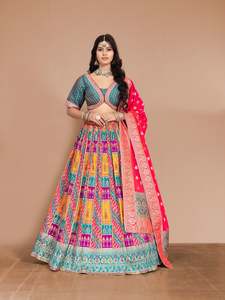 Lehengas: Kashish Lahenga Choli