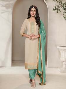 Sale: Falguni Straight Kamiz & Pant