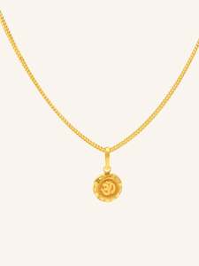 Pendants: 22ct Gold OM Round Pendant