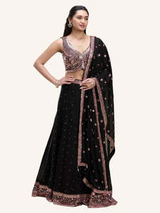 Lehengas: Riya Lehenga Choli